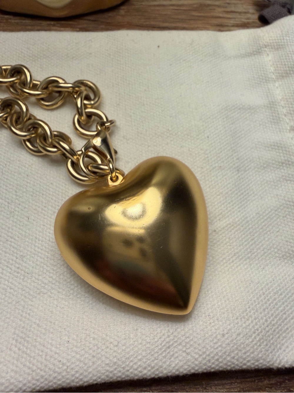 Roxanne Assoulin The Puffy Heart Necklace in Gold - Picture 5 of 7
